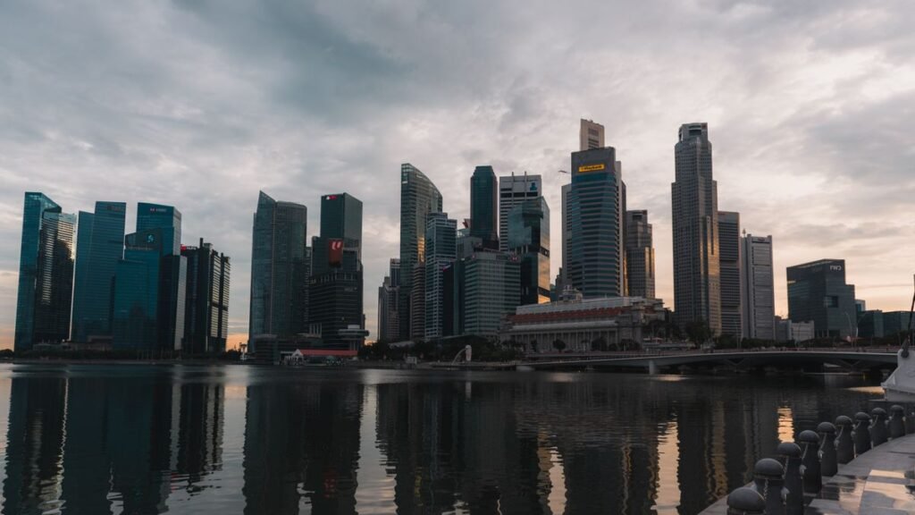Singapore Marina Bay business skyline