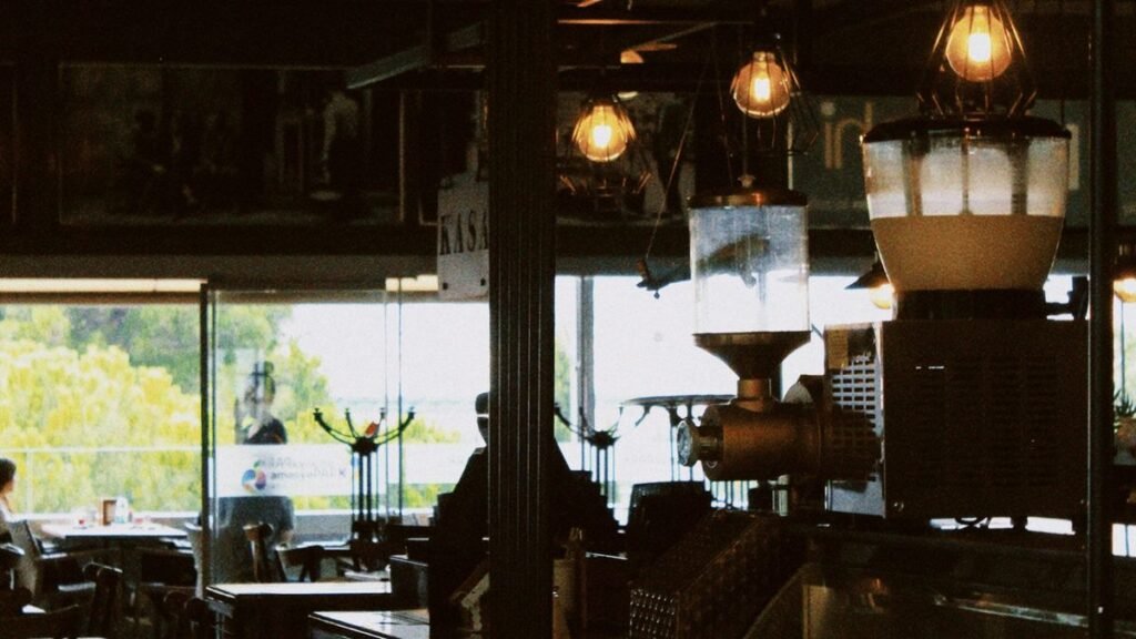 Singapore hawker centre and dining