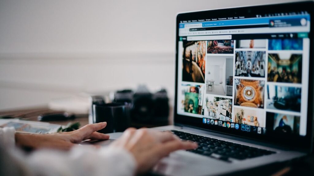 Search engine optimisation on laptop