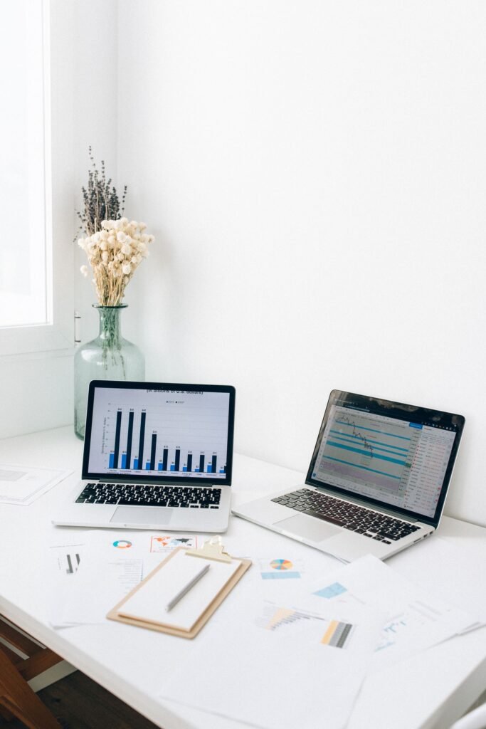 WooCommerce to Shopify switch SEO Singapore comparison of store platform dashboards