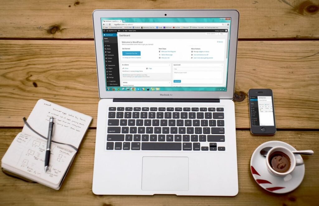 WordPress permalink SEO Singapore settings screen showing custom URL structure options