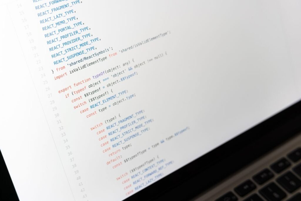 JavaScript SEO Singapore developer comparing rendered page against empty raw HTML source